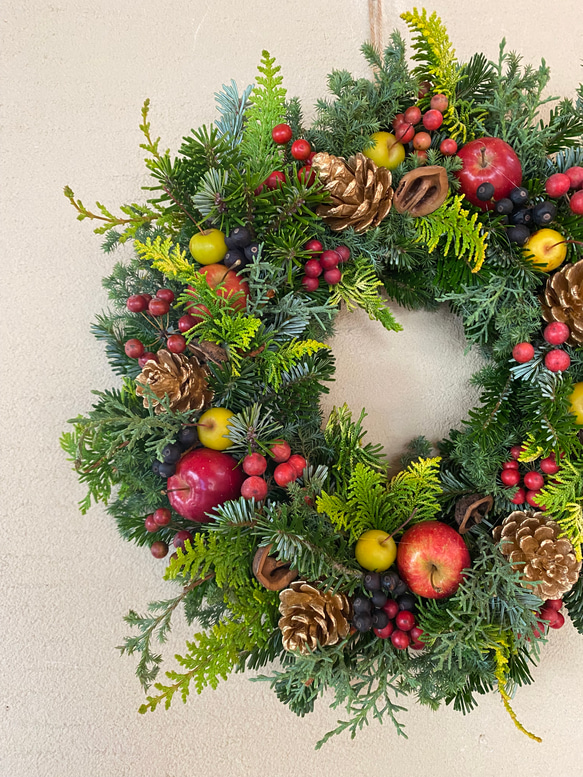 【ご好評につき今年も販売スタート】すべて生花⭐️フレッシュクリスマスリース 5枚目の画像