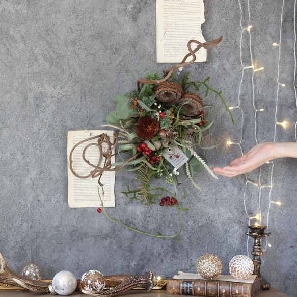 シープヘッドとキウイのつるリース№1　　変形リース　　ドライフラワーリース　　クリスマス リース　正月飾り 9枚目の画像