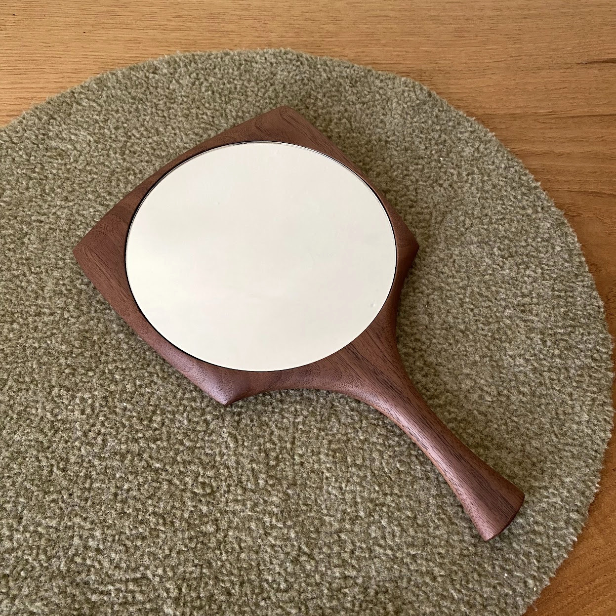 手鏡　Φ150　＜ウォールナット＞ 11,000円