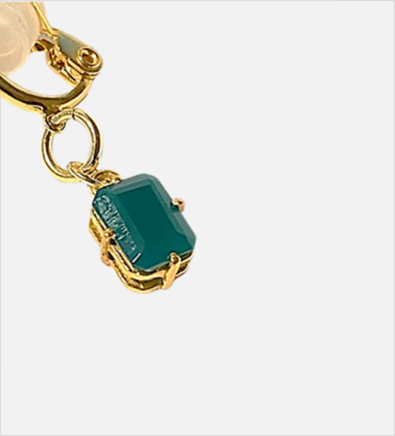 hikari-square light グリーンオニキス イヤリング（両耳）石言葉：繋がり、美しさ