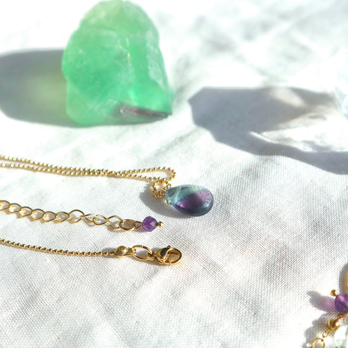 選べる】フローライトの虹色雫ネックレス ペンダント 一点物 水瓶座