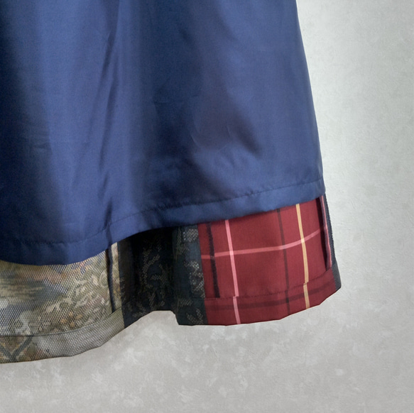 着物リメイク♪丈８０ｃｍ：色々な大島紬をパッチワークして作った6枚ハギスカート （裏地付き） 12枚目の画像