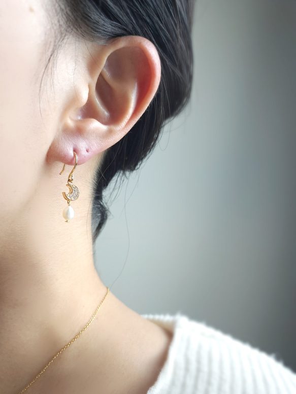 【XmasアクセサリーSET（コフレ）】淡水パールとキュービックジルコニア【月と星】・ネックレス＆耳飾りセット 9枚目の画像