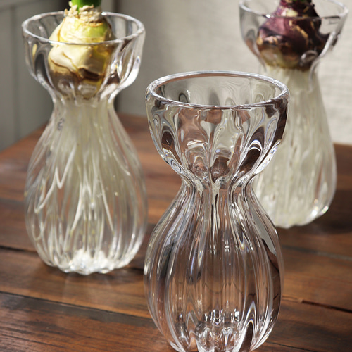 新作「フルートのヒヤシンスポット（フラワーベース）」透明感 北欧