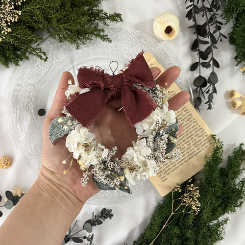 数量限定 .:*☆ リボン付きホワイトクリスマスリース / プリザーブド