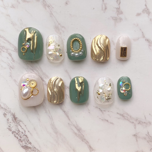 くすみグリーンネイル 2】成人式ネイル 成人式 ニュアンスネイル 振袖  