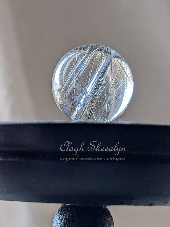 【Silver Rutile Quartz】シルバールチルクォーツ No.5　 丸玉｜16mmサイズ｜金紅石入り水晶 ｜ 8枚目の画像