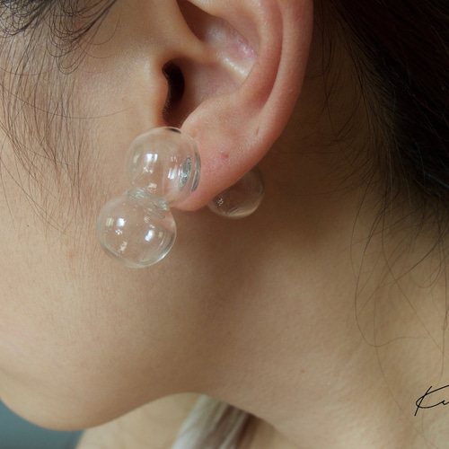 吹きガラスピアス クリアピアス ピアス（スタッド・一粒