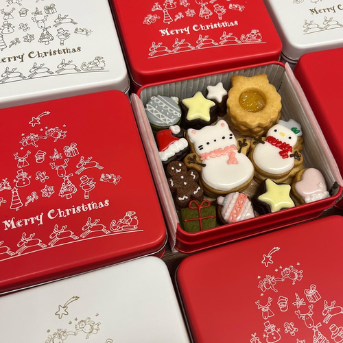 即日発送可＊ サンタさんと雪だるま⛄️クリスマスクッキー缶 クッキー