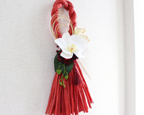 しめ縄リース　胡蝶蘭 胡蝶蘭赤しめ縄リース お正月飾り しめ縄飾り おしゃれしめ縄 しめ飾り