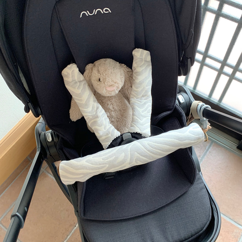 生地選べる‼︎】♡ベビーカーフロントカバー&よだれカバーセット