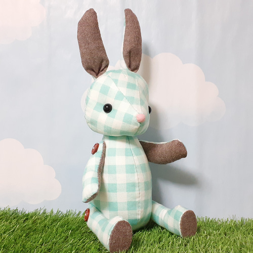 20%off】チョコミント色のうさぎ【Creema限定】 ぬいぐるみ もちまる