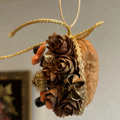 種の花』のくるみオーナメント D ドライフラワー ZILL 通販 15040871