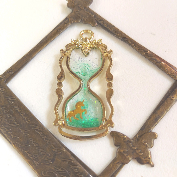 パーツ交換無料♡ユニコーン砂時計ペンダントトップ☆total handmade 