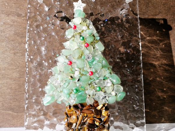 天然石のクリスマスツリープレート / レジン / 雪 / 置物 / オブジェ / インテリア 10枚目の画像