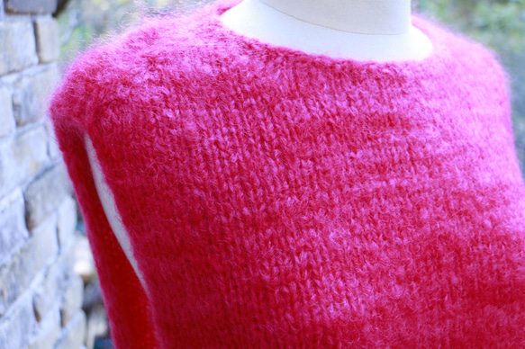 モヘアのベスト　Mohair Slipover Hot Pink 5枚目の画像