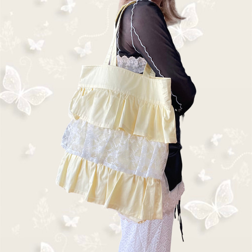 【新品】リズリサ トートバッグ カゴバッグ ベージュ リボン フリル 推し活 夏 LIZ LISA（かごバッグ/ストローバッグ）のフリマアイテム一覧