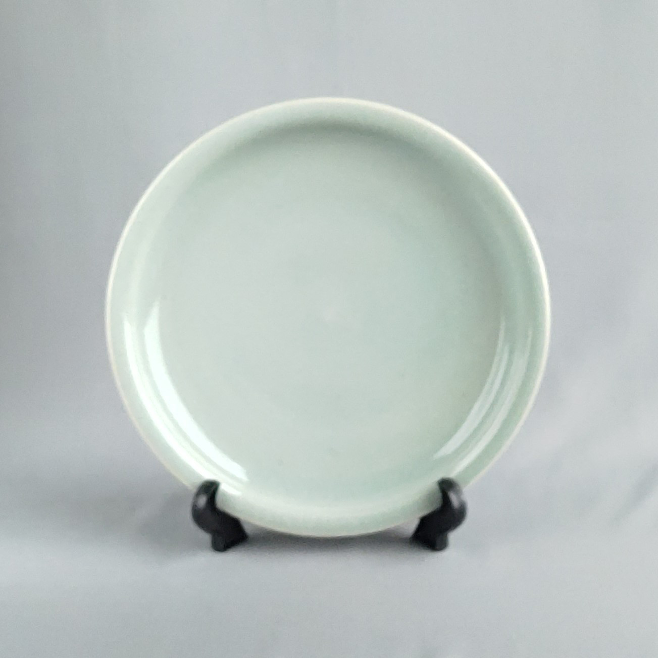 丸皿　青磁釉　【商品番号：00199】