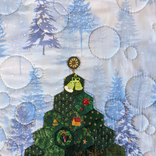 【めるも】クリスマス パッチワークキルト タペストリー（リバティ生地使用） クリスマス パッチワークキルト タペストリー - メルカリ