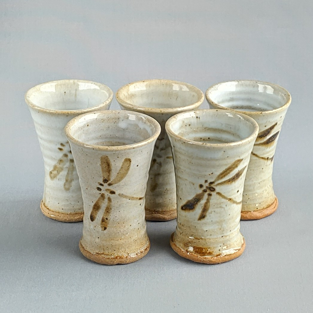一口ビアカップ　トンボ絵　白萩釉　五客組　【商品番号：00211】