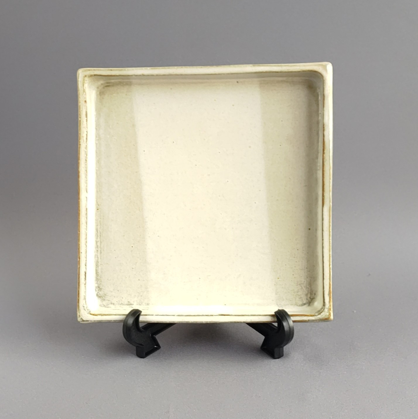 四方皿　マット釉　【商品番号：00218】