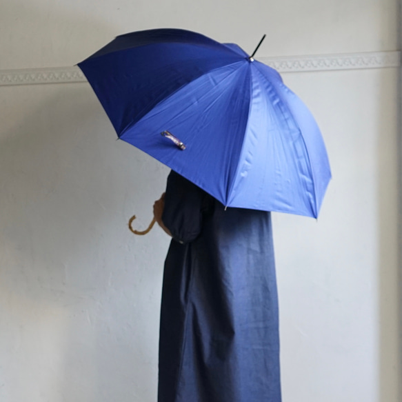 UVカット長傘 インド サリー リボン 紫外線99.9%カット 竹の傘 竹ハンドル 晴雨兼用 長傘 ALCEDO 2枚目の画像