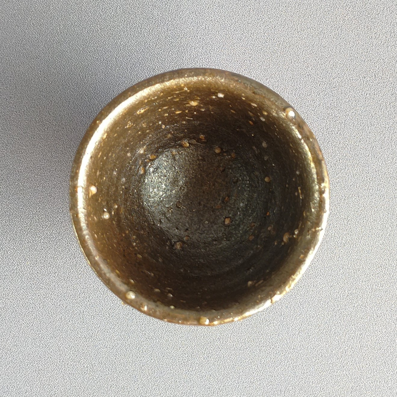 酒器　馬上杯　焼締め　薪窯　【商品番号：00237】