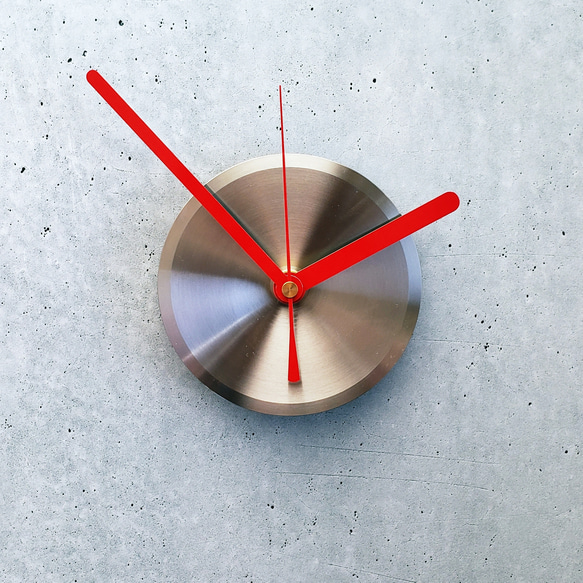シンプルクロック(壁掛け時計) シルバー/レッド ～ミッドセンチュリー