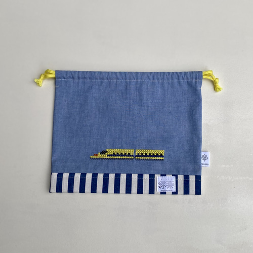 クロスステッチを手刺繍したお弁当袋 ドクターイエロー（新幹線