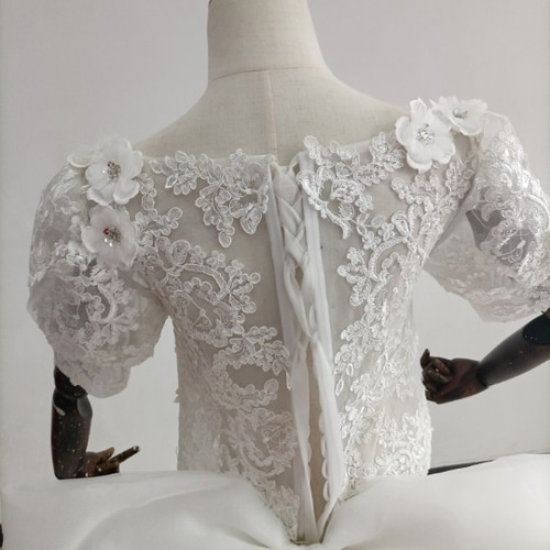 上品 魅惑の花レース 編み上げ ロビスチェボレロ +ふっくら柔らかな  