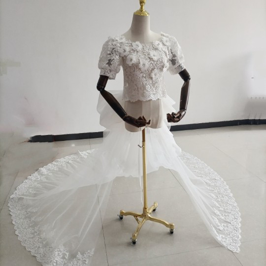 上品  魅惑の花レース 編み上げ ロビスチェボレロ +ふっくら柔らかなバックリボンオーバースカート華やかなトレーン