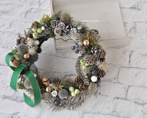 Noël xmas werath 冬の木の実や花々のリース Noël xmas werath 冬の木の実や花々のリース Noël xmas werath 冬の木の実
