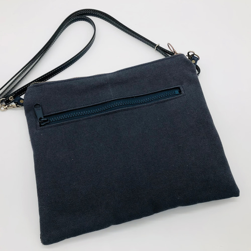 最終sale♡ハンドメイド♡ミナペルホネン♡パッチのコロりんポシェット（本体のみ 最終sale♡ハンドメイド♡ミナペルホネン♡パッチのコロりんポシ