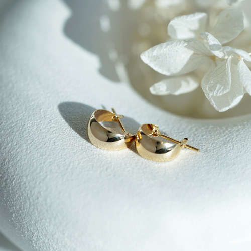 送料無料】K10 ムーンフープピアス 5mm×10mm ペア ピアス（フープ