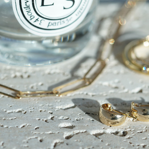 送料無料】K10 ムーンフープピアス 5mm×10mm ペア ピアス（フープ