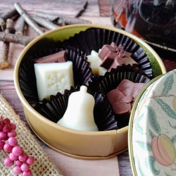 ポインセチアのチョコレート型（２２）シリコン型　シリコンモールド　お菓子　手作り　プレゼント 3枚目の画像