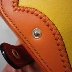 【送料無料】ツートンカラー　オレンジとイエローの総手縫い本革長財布　ＴＩＯーＮ０４１ 16枚目の画像