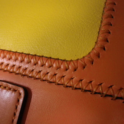 【送料無料】ツートンカラー　オレンジとイエローの総手縫い本革長財布　ＴＩＯーＮ０４１ 15枚目の画像