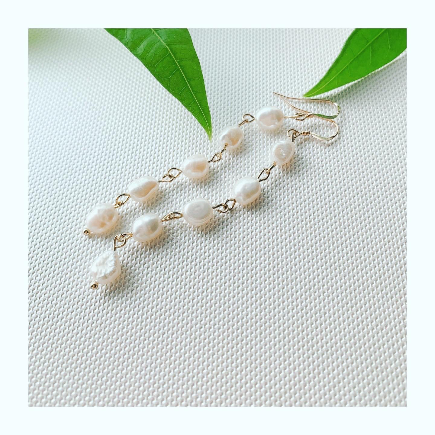 バロックパールロングピアス