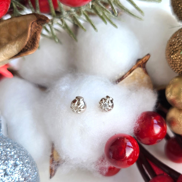 【Noel✧】ornament Pierced Earrings / SV925 / クリスマス≪送料無料≫ 3枚目の画像