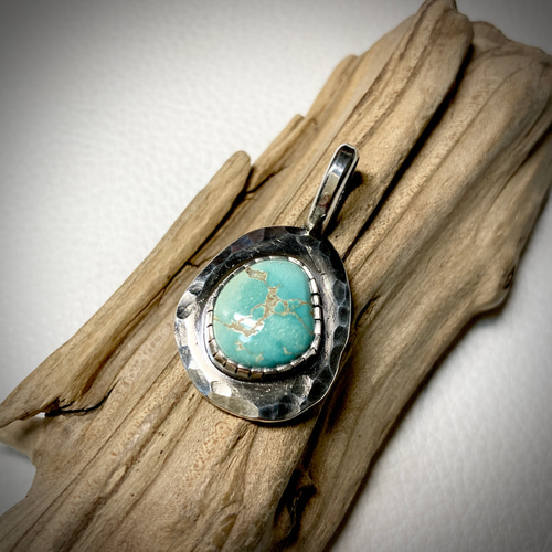 キングスマナッサターコイズペンダントインディアンジュエリーテイスト