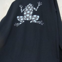 両面絵柄・長袖Tシャツ・袖リブ・ミステリオサスヤドクガエル・毒蛙・水玉カエル・かえる・メンズM（レディスL対応サイズ）黒 4枚目の画像