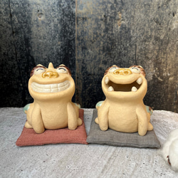 哈哈，Ichi Komainu with cushion (very small) O-189-190 Ceramic /Kom 第2張的照片