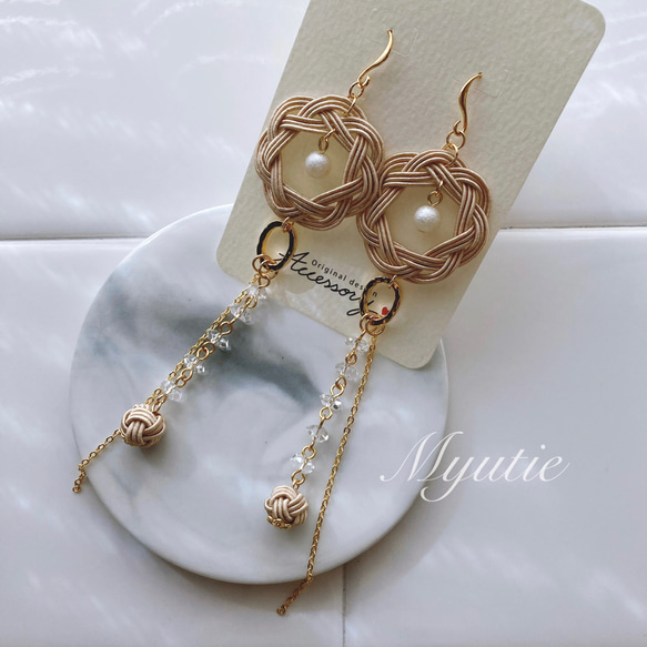 受注製作【ベージュ：ロングタイプ】水引×天然石 チェーン ピアス 