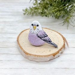 Amazon.co.jp: シマエナガちゃんのブローチ＊ 刺繍 鳥 小鳥 雪の