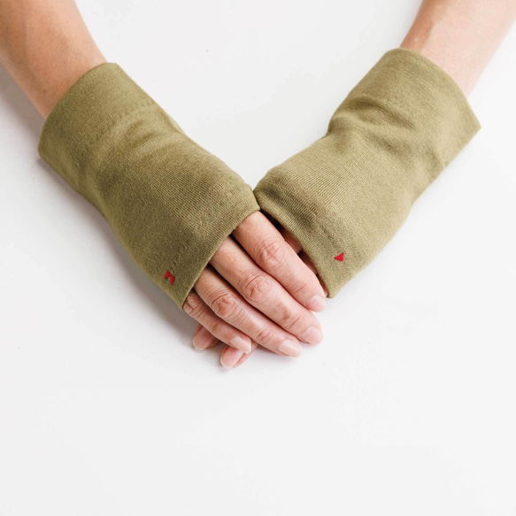 暗綠色冬季搭配聖誕軟臂保暖器 100% 高品質羊毛傳統手套 免費送貨 第8張的照片