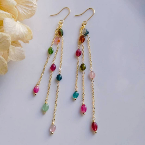 14kgfマーキス型バイカラータンザナイト&カラーオパールピアス