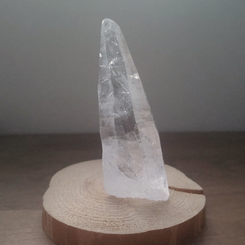 ガネーシュヒマール水晶 ポイント原石 天然石 Momo 通販 15050734