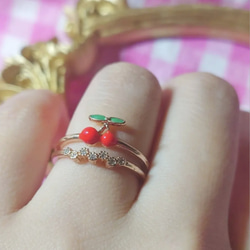 czダイヤ さくらんぼ ピンクゴールドリング 大人かわいい ダブルリング 指輪 サクランボ 赤 果物 ♥ らしゃとん 1枚目の画像