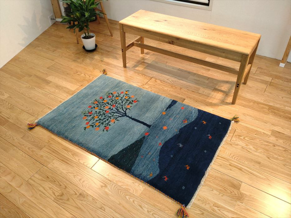 ペルシャ ギャッベ ザクロの木 夜の風景柄 124x78cm 厚み2.74cm ペルシャ ギャッベ ザクロの木 夜の風景柄 124x78cm 厚み2.74cm